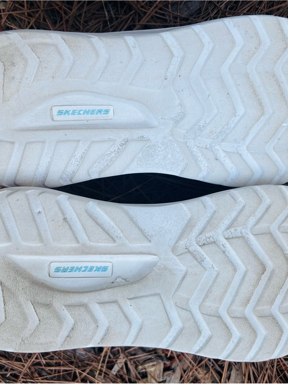 Skechers White Athletic Sneakers with Hot Pink and Light Blue Accents size 10 - Picture 9 of 11